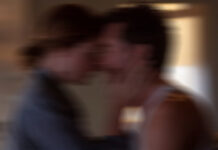 కౌగిలింతల సీన్లకు బ్రేక్