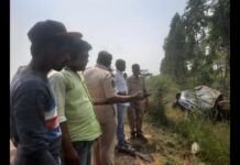 జాతీయ రహదారిపై కారు బీభత్సం ముగ్గురు యువకులు మృతి