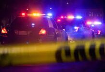 కత్తులతో దాడి-ఇరువురికి తీవ్ర గాయాలు…