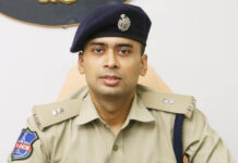 నిబంధన ప్రకారం వాహనాలకు అన్ని పత్రాలు ఉండాలి..డిసిపి