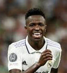 పీలే కన్నుమూత..