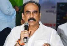 సంచలన వ్యాఖ్యలు చేశాన. మాజీ మంత్రి బాలినేని