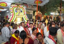 స్వామివారి సేవలో మంత్రి గంగుల