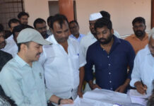 ఆర్ఆండ్ఆర్ కాలనీ క్షేత్ర స్థాయిలో పర్యటించిన: జిల్లా కలెక్టర్