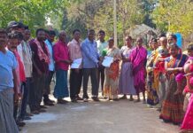 రెండు పడకల ఇండ్ల నిర్మాణనికి 5లక్షలు ఇవ్వాలి