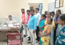 మున్సిపల్ కార్మికుల సమస్యలు సత్వరమే పరిష్కరించాలి