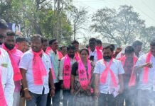 రేవంత్ రెడ్డి దిష్టిబొమ్మను దగ్ధం చేస్తూ.. నిరసన