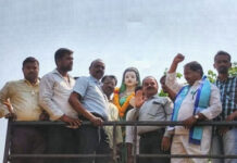 సంఘ సంస్కర్త సావిత్రి బాయిపులేకు ఘన నివాళి