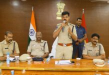 మతాలకు అతీతంగా పండుగలు జరుపుకుందాం: డీసీపీ సుదీర్ రాంనాథ్