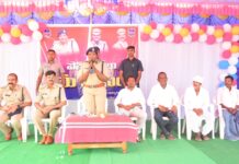 పల్లెలు అభివృద్ధి వైపు అడుగు వేయాలి: పోలీస్ కమిషనర్