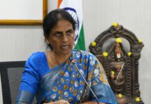 ప్రశ్నాపత్రాలు లీక్ కాలేదు: మంత్రి సబితా