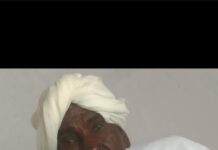 తండ్రిని కుమారులు వంతులేసుకోడం ఇష్టం లేక తనువు చాలించాడు