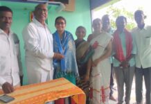 గుంటిపెల్లి అశ్వితను అభినందించిన. చాడ వెంకటరెడ్డి…