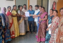 కార్మికులకు పెంచిన వేతనం వెంటనే అమలు చేయాలి