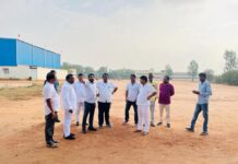 కేసీఆర్ సభను విజయవంతం చేయాలి: ఎర్రోళ్ల శ్రీనివాస్