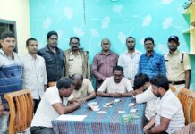 పేకాట ఆడుతున్న ఐదుగురు అరెస్ట్